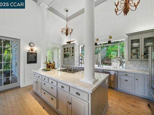 164 Camino Don Miguel, Orinda CA 94563