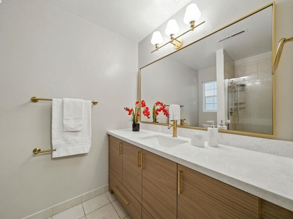 420 Camden Rd, Alameda CA 94501