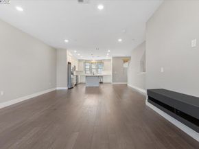 93 Catania Cmn, Fremont CA 94536