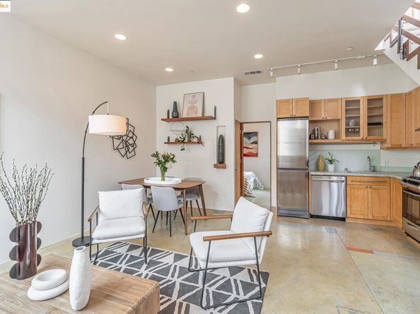 2476 Martin Luther King Jr Way, Berkeley CA 94704