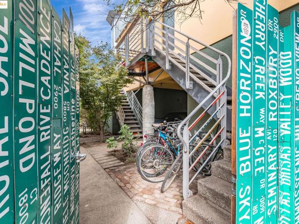 2476 Martin Luther King Jr Way, Berkeley CA 94704