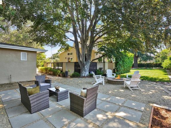 285 Breed Ave, San Leandro CA 94577