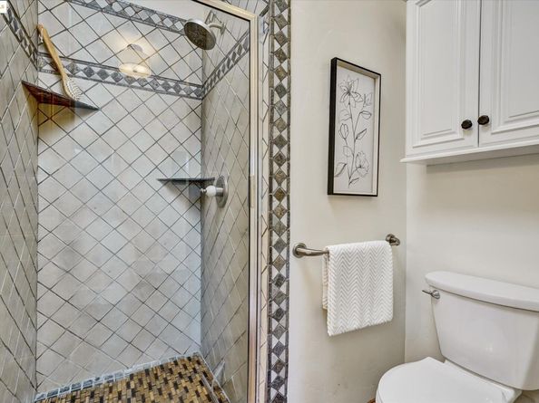 285 Breed Ave, San Leandro CA 94577