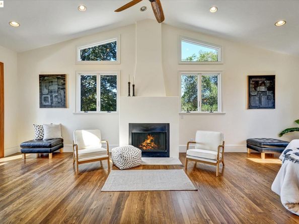 285 Breed Ave, San Leandro CA 94577