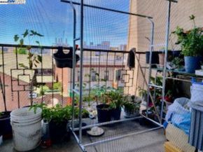 330 8Th St 4H, Oakland CA 94607