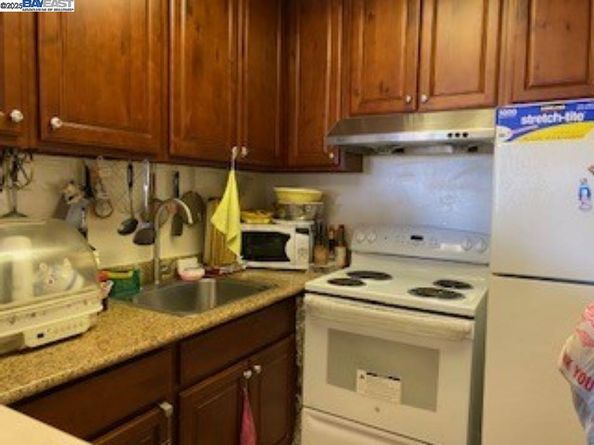 330 8Th St 4H, Oakland CA 94607