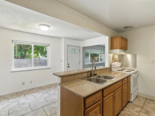 3464 Michael Dr, Redwood City CA 94063