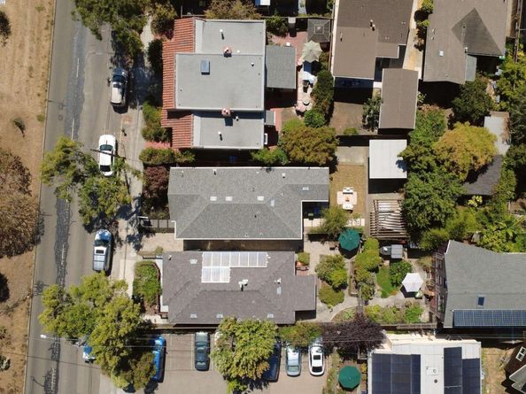 2230 Sacramento St, Berkeley CA 94702