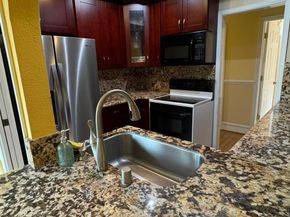 25930 Kay Ave 308, Hayward CA 94545