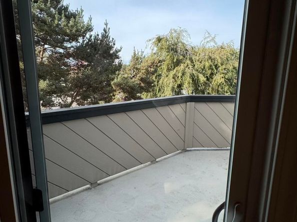 25930 Kay Ave 308, Hayward CA 94545