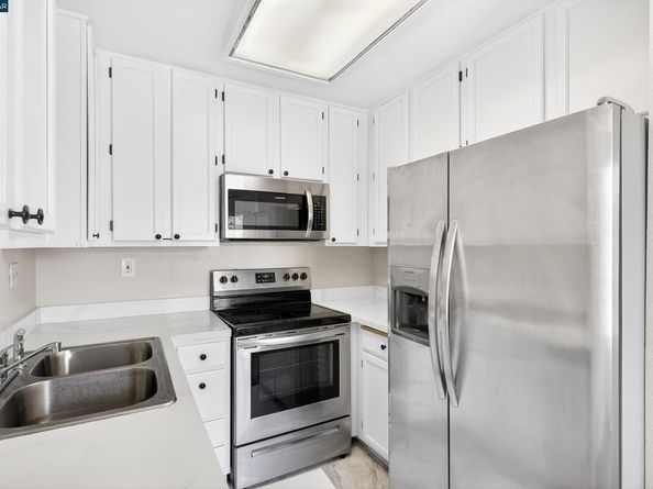 15 Glenwood, Hercules CA 94547