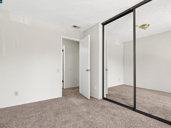 15 Glenwood, Hercules CA 94547