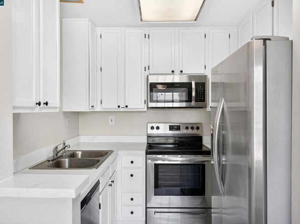 15 Glenwood, Hercules CA 94547