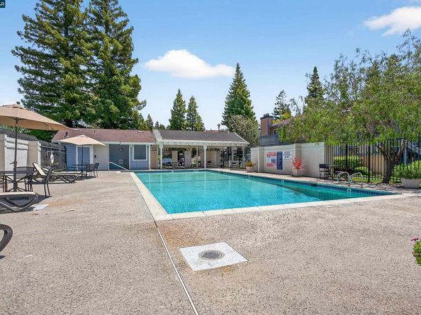 15 Glenwood, Hercules CA 94547