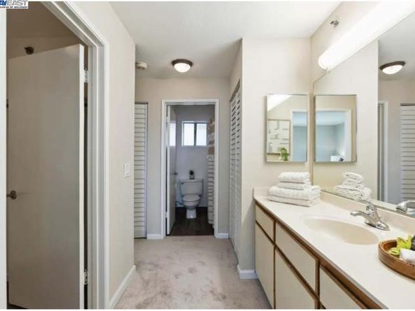 680 Dartmore Lane 260, Hayward CA 94544
