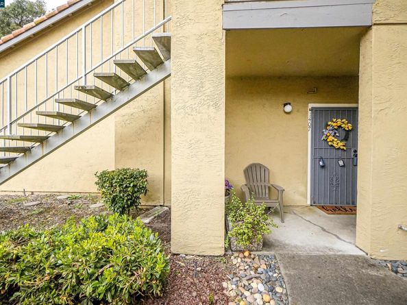 1407 Forest Run, Hercules CA 94547