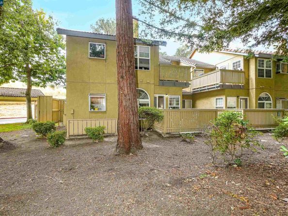 1407 Forest Run, Hercules CA 94547