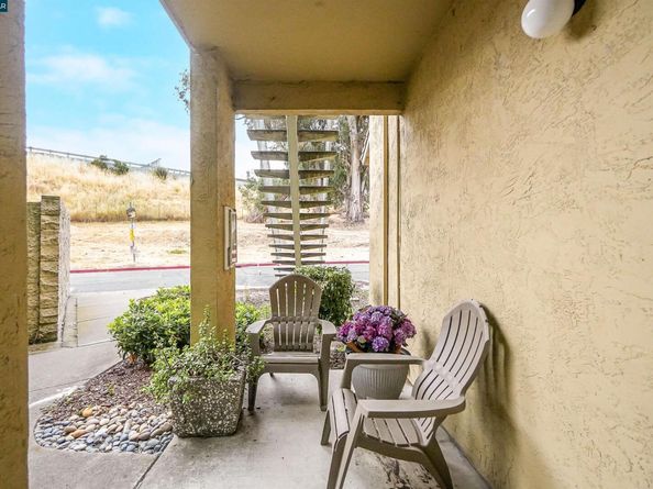 1407 Forest Run, Hercules CA 94547