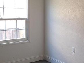 1233 87TH Ave, Oakland CA 94621