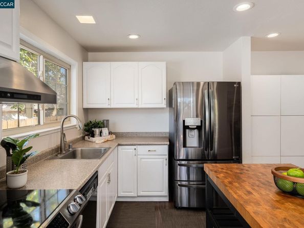 103 Columbine Dr, Hercules CA 94547