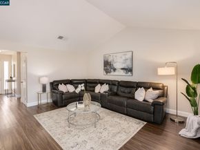 103 Columbine Dr, Hercules CA 94547