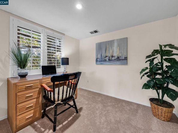1310 Lewis Ln, Pinole CA 94564