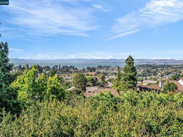 1310 Lewis Ln, Pinole CA 94564