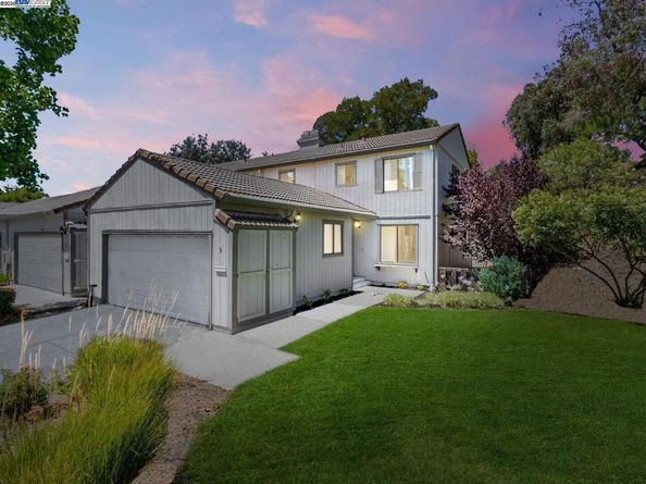 9 Moraine Court, Hercules CA 94547