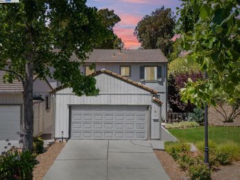 9 Moraine Court
