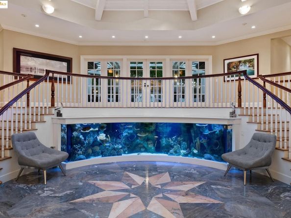 9 Burton Vista Ct, Lafayette CA 94549