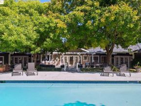 9 Burton Vista Ct, Lafayette CA 94549