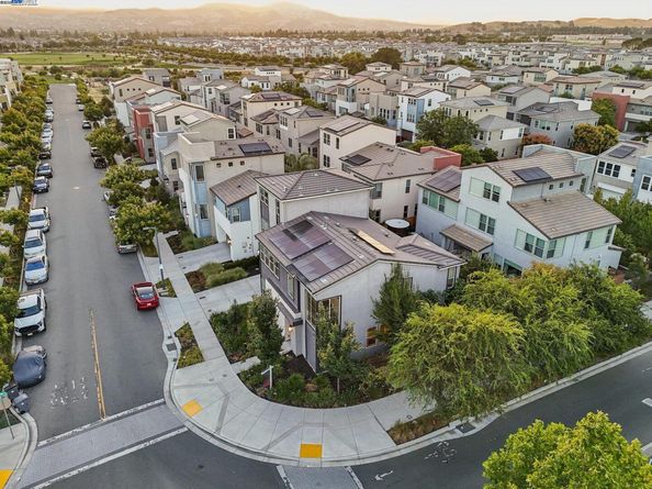 5789 Nugget Way, Dublin CA 94568