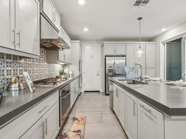 5789 Nugget Way, Dublin CA 94568