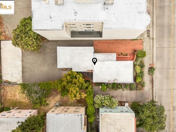 1682 Oxford St, Berkeley CA 94709
