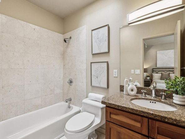 950 Harrison 223, San Francisco CA 94107
