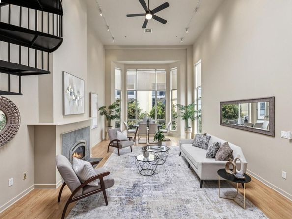 950 Harrison 223, San Francisco CA 94107