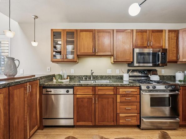 950 Harrison 223, San Francisco CA 94107