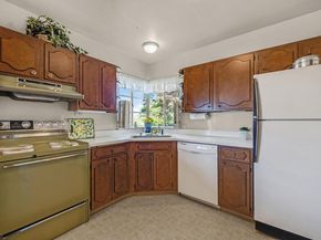 2863 Burton Dr, Oakland CA 94611