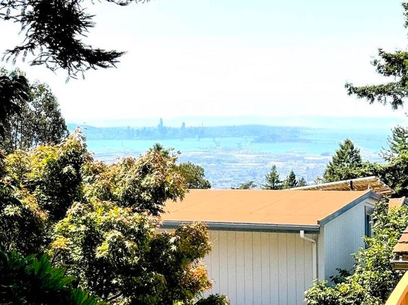 2863 Burton Dr, Oakland CA 94611