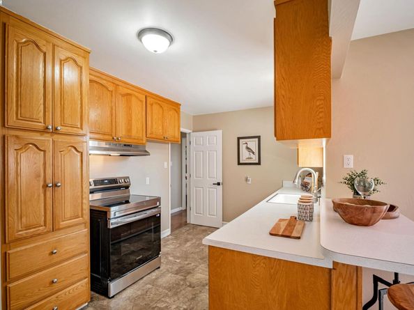 15586 Via Madeline, San Lorenzo CA 94580