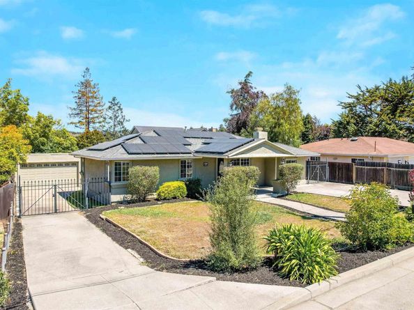 17526 Parker Rd, Castro Valley CA 94546