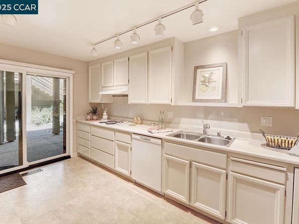 600 Terra California Dr 4, Walnut Creek CA 94595