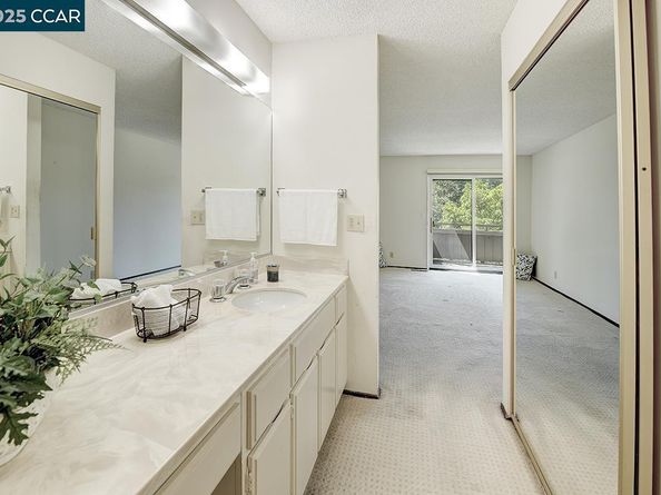 600 Terra California Dr 4, Walnut Creek CA 94595