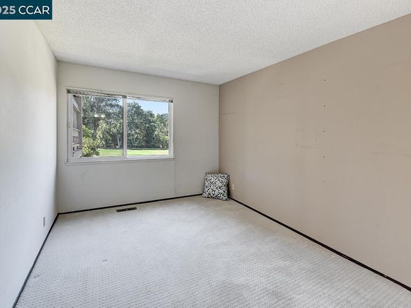 600 Terra California Dr 4, Walnut Creek CA 94595