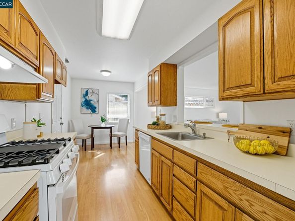 277 Gloria Dr, Pleasant Hill CA 94523