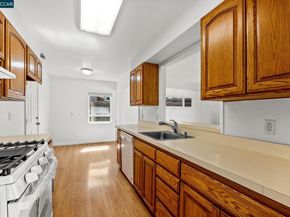 277 Gloria Dr, Pleasant Hill CA 94523