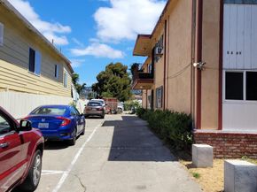 5800 E 17Th St, Oakland CA 94621