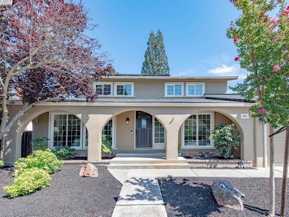 954 Crellin Rd, Pleasanton CA 94566