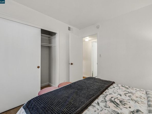 146 Ascot Court 2, Moraga CA 94556