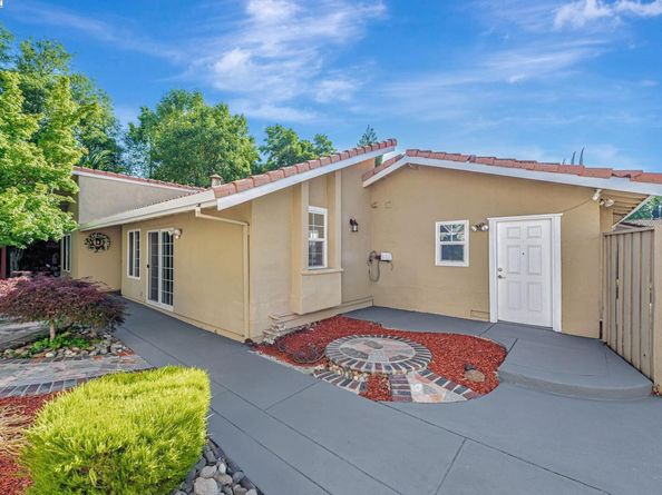 158 Southsun Ct, San Jose CA 95138